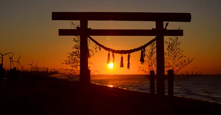 মহাবিশ্বের কোথায় প্রথম সূর্যোদয় হয় জানেন?