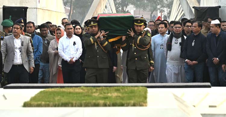 জিয়ার সমাধি সরাতে চেয়েছিলেন হাসিনা, নেন ২২০৯ কোটি টাকার প্রকল্প