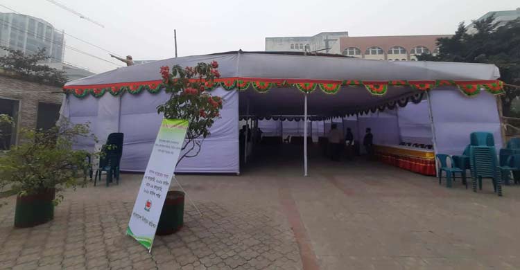 প্রার্থিতা বাতিলের বিরুদ্ধে আবেদন শুরু, ইসিতে ১০ বুথ