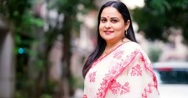 আফসানা মিমি কেন হাসপাতালে জন্মদিন কাটান