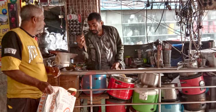 গ্যাস সংকটে রাজশাহীতে বেড়েছে ইলেকট্রিক চুলার চাহিদা