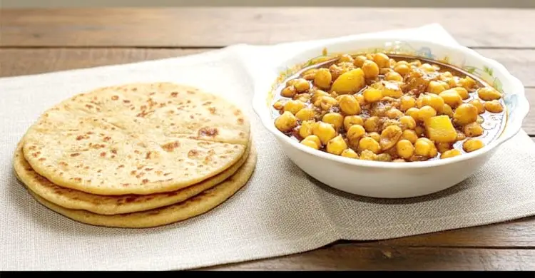 কাবলি ছোলার ঘুগনি বানাবেন যেভাবে