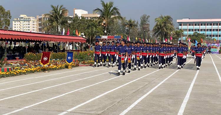 পুলিশ সঠিক থাকলে চব্বিশে আমাদের সন্তানদের জীবন দিতে হতো না