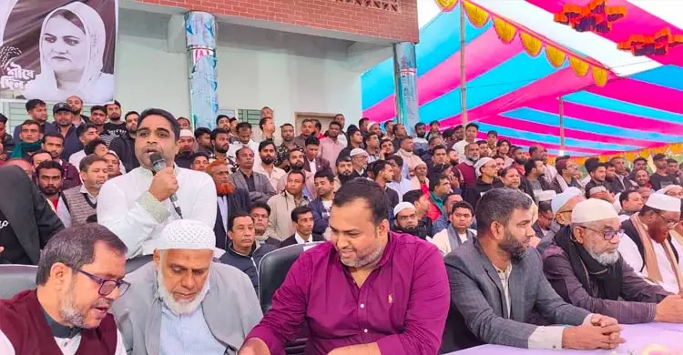 বিএনপি প্রার্থীর সভায় প্রকাশ্যে এলেন বিপুল সংখ্যক আ&rsquo;লীগ নেতাকর্মী
