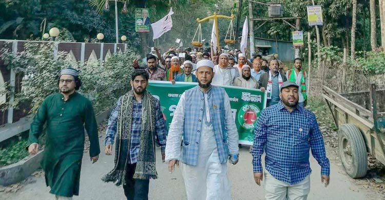 বৃহত্তর নোয়াখালীর আসন পেতে মরিয়া জামায়াত