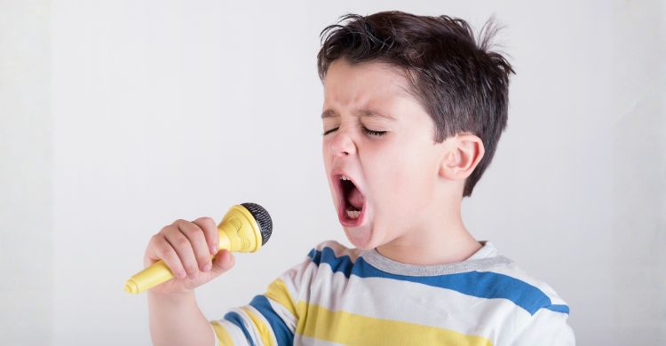 গান গেয়ে বাড়ান আপনার রোগপ্রতিরোধ ক্ষমতা