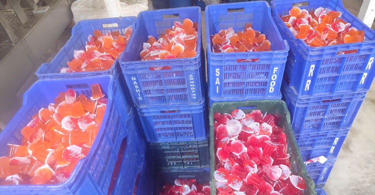 কেমিক্যাল মিশিয়ে জুস-এডিবেল জেলি তৈরি, লাখ টাকা জরিমানা