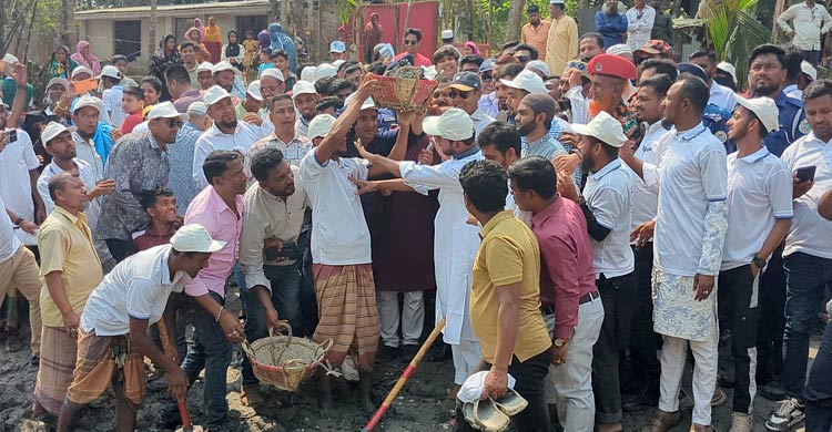মাছ ধরতে আর ইজারা দিতে হবে না: নুরুল হক নুর