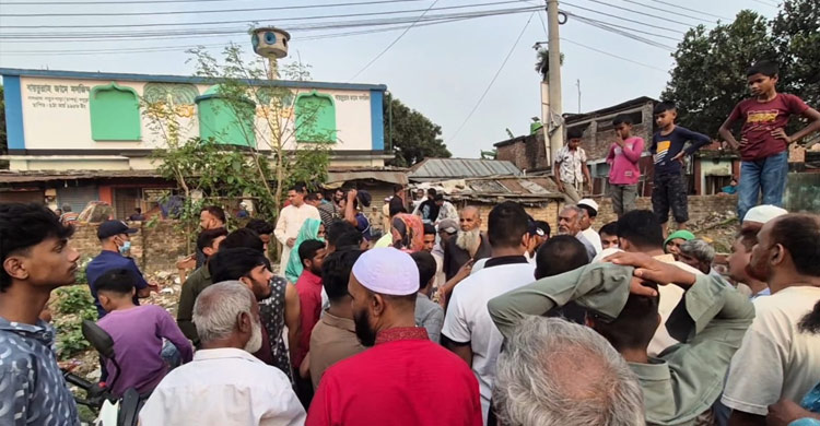 ১২০০ পরিবারের মাংস সমিতির টাকা নিয়ে উধাও তিন পরিচালক