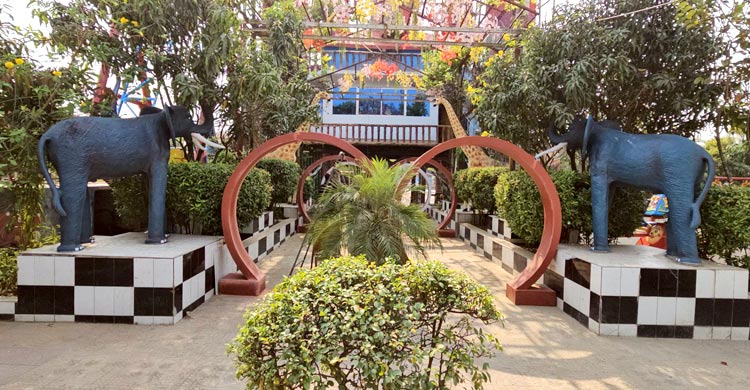 পর্যটক বরণে প্রস্তুত মিরসরাইয়ের পর্যটন কেন্দ্র