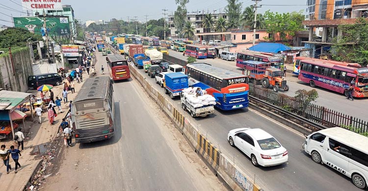 ঈদযাত্রায় বৃষ্টির বাগড়া: ঢাকা-টাঙ্গাইল মহাসড়কে ২০ কিলোমিটার যানজট
