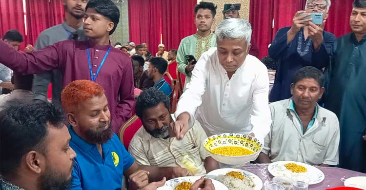 সুবিধাবঞ্চিত ৬০০ মানুষের মুখে হাসি ফোটালো ‘জয়ফুল জার্নি’