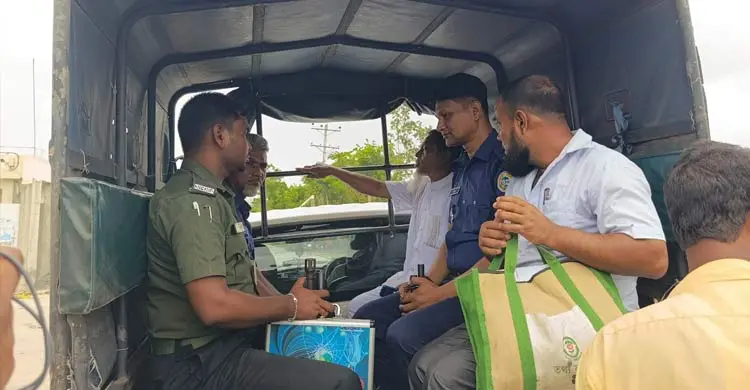 চিকিৎসক সেজে হাজার টাকা ফি নিতেন তিনি, অবশেষে কারাগারে