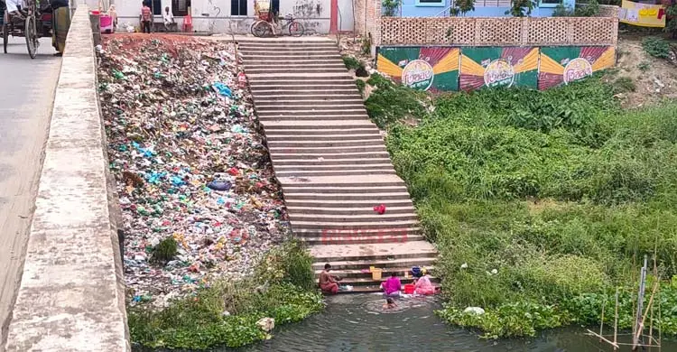 খাতা-কলমে নদ, বাস্তবে নর্দমা