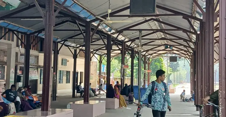 কুড়িগ্রাম এক্সপ্রেসে শিডিউল বিপর্যয়ই যেন নিয়তি