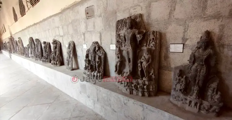 বরেন্দ্র জাদুঘরের ১৭ হাজার নিদর্শনের ১৬ হাজারই গুদামবন্দি