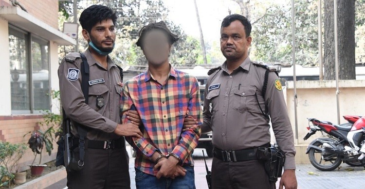 সম্পর্কের জটিলতায় ফোন করে ডেকে হাজারীবাগে কিশোরীকে ছুরিকাঘাতে হত্যা