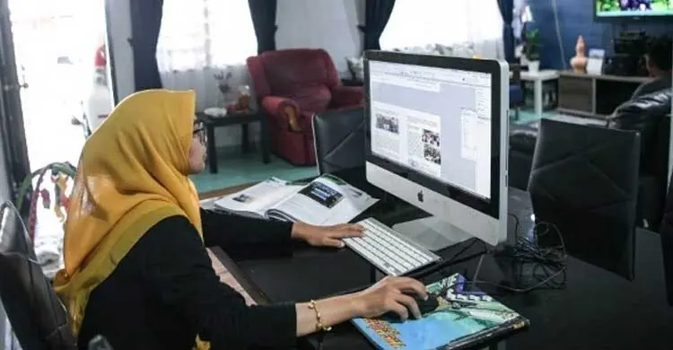 জ্বালানি সাশ্রয়ে মালয়েশিয়ায় ওয়ার্ক ফ্রম হোম নীতি চালু