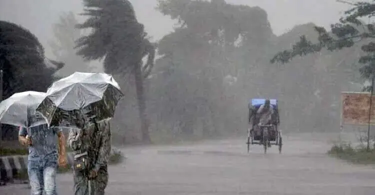 সন্ধ্যার মধ্যে ঝোড়ো হাওয়াসহ বজ্রবৃষ্টি হতে পারে যেসব অঞ্চলে