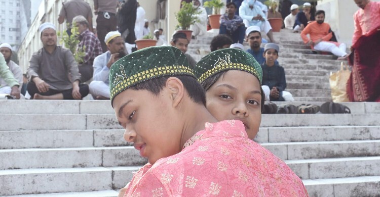 বায়তুল মোকাররমে ঈদের পাঁচ জামাত অনুষ্ঠিত