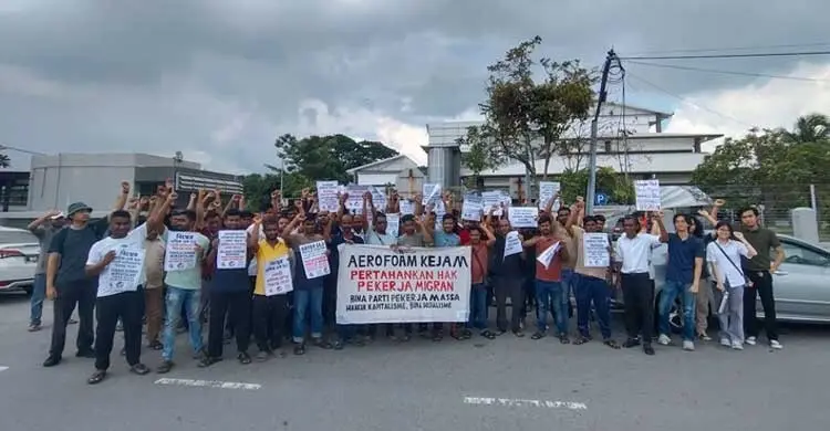 মালয়েশিয়ায় ৪ মাস বেতন পায়নি ১০৭ বাংলাদেশি শ্রমিক