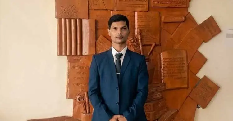 আনসার বাবার ইউনিফর্মে স্বপ্ন বুনে পুলিশ ক্যাডারে প্রথম বাচ্চু রহমান
