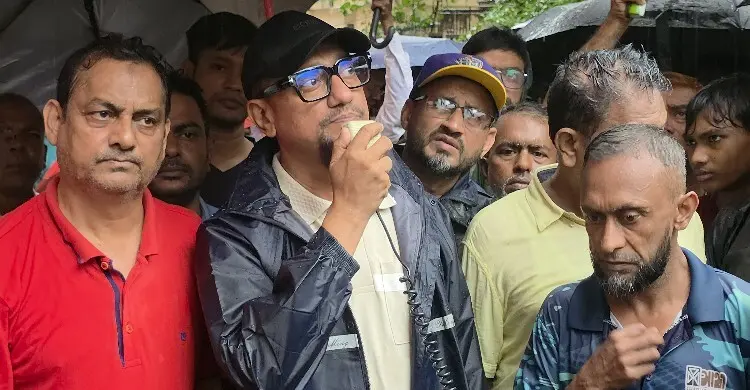 পাহাড় এখনো অত্যন্ত ঝুঁকিপূর্ণ, যে কোনো সময় ধস নামতে পারে: চসিক মেয়র
