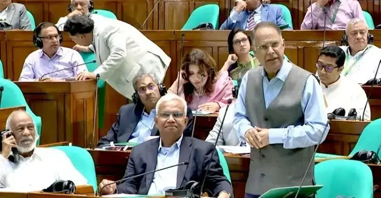 ২০৪০ সালে ৩০ শতাংশ নবায়নযোগ্য বিদ্যুতের লক্ষ্য সরকারের