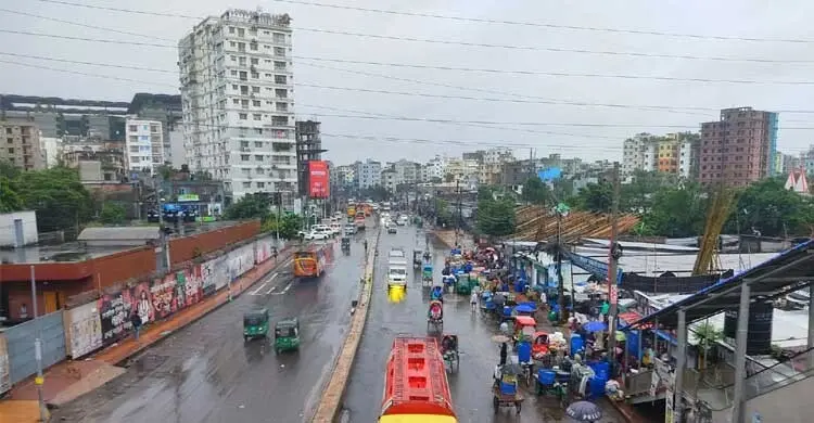 দেশের ১৩ অঞ্চলে ৬০ কিলোমিটার বেগে ঝড়ের আভাস