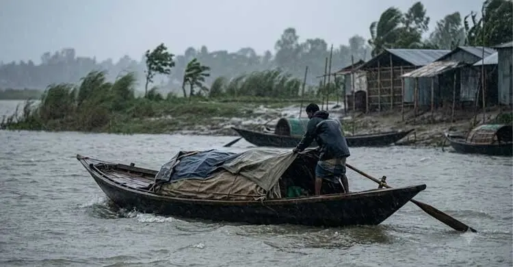 যেসব অঞ্চলে দুপুরের মধ্যে ঝড় হতে পারে