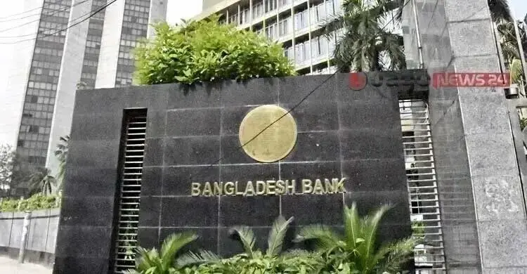 ব্যাংকের উপশাখায় আমানত বাড়লেও কমেছে ঋণ বিতরণ