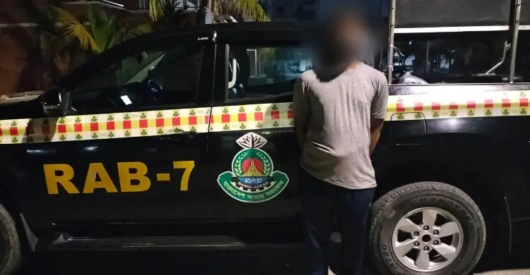 ধর্ষণ ও পর্নোগ্রাফি মামলার দুই আসামি গ্রেফতর