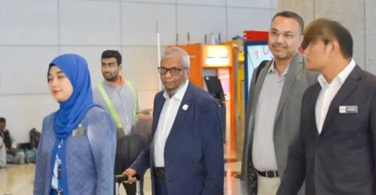 বন্ধ শ্রমবাজার খুলতে মালয়েশিয়ায় মন্ত্রী-উপদেষ্টা