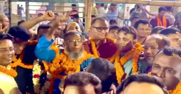 ঢাকা বার নির্বাচন সব পদে জয় পেলো বিএনপিপন্থি নীল প্যানেল