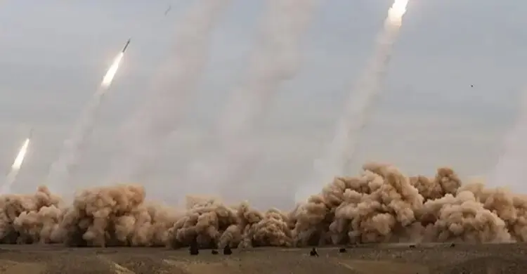 ইসরায়েলে নতুন করে ক্ষেপণাস্ত্র ছুড়েছে ইরান