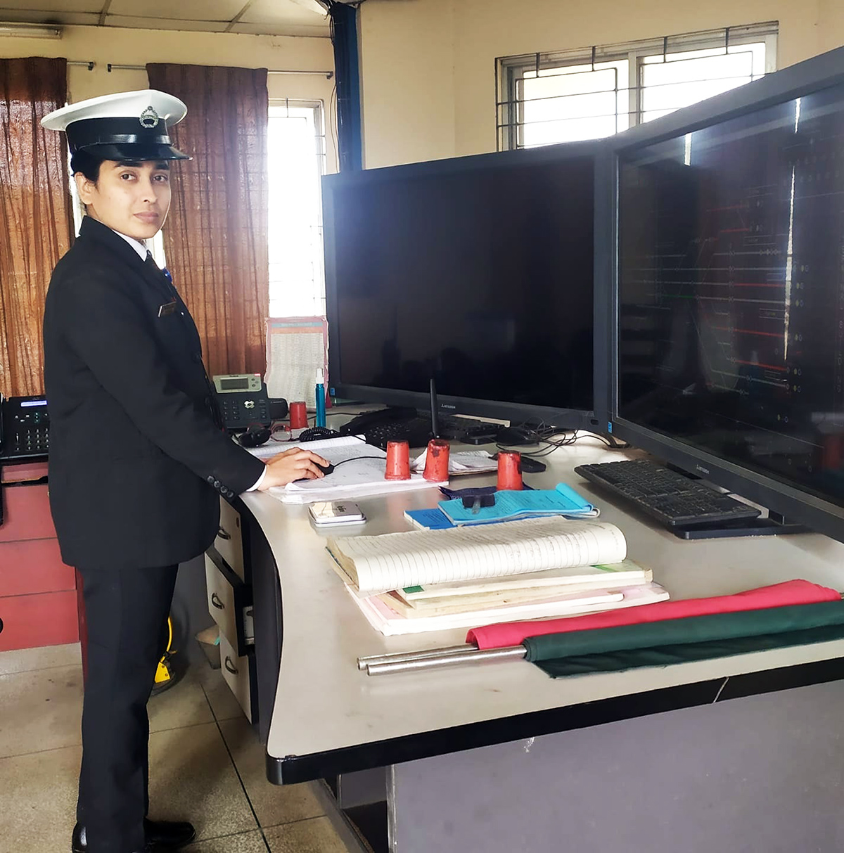 সবাই নিষেধ করেছিল, রেলকন্যা তানজিনা দমেননি