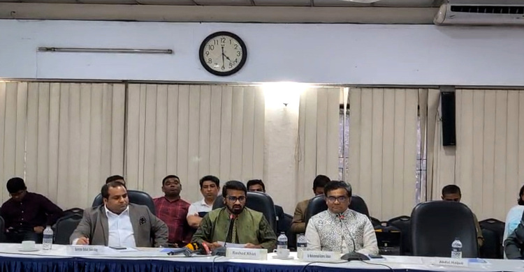 ৫০ জনের টার্গেট তালিকা থেকে হাদিকে গুলি করে ১ নম্বর টার্গেট সাকসেস করেছে আ.লীগ রাশেদ খান