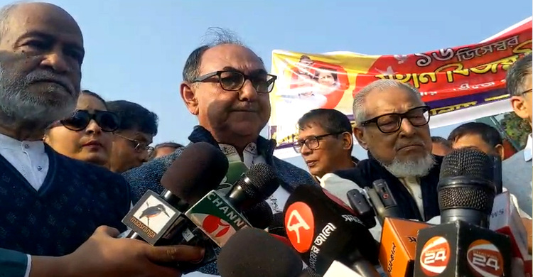 যে আশা নিয়ে দেশ স্বাধীন হয়েছিল, আ. লীগ সব চূর্ণ করে দিয়েছে: মির্জা আব্বাস