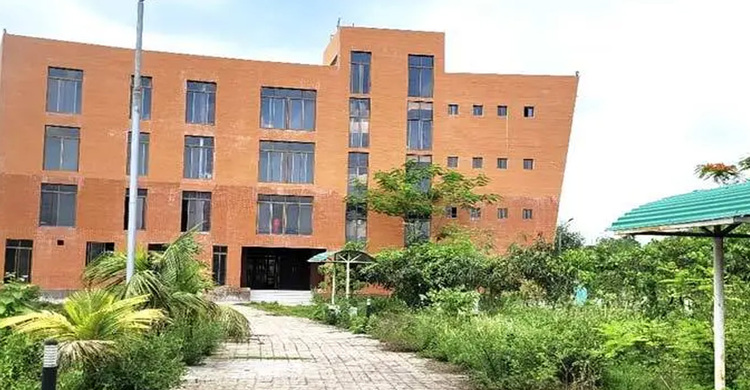 শতকোটির বিশ্রামাগার এখন বখাটেদের কবজায়