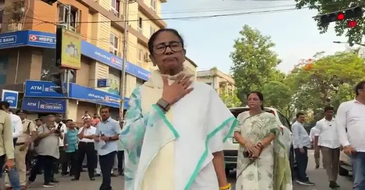 দুই-তৃতীয়াংশ সংখ্যাগরিষ্ঠতা নিয়ে জিতব: মমতা