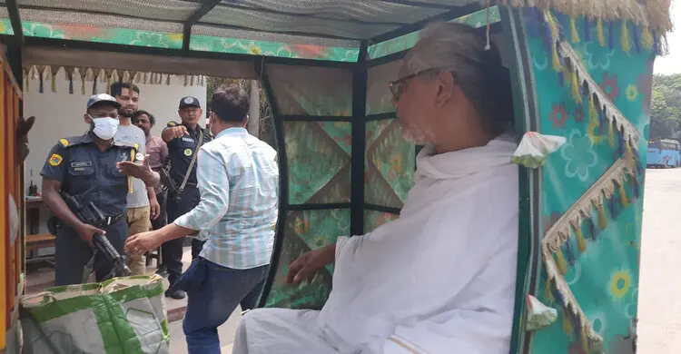 বাউলশিল্পী আবুল সরকার কারামুক্ত