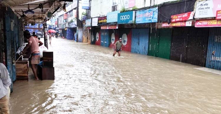 কক্সবাজারে ডুবেছে নিম্নাঞ্চল, শিশুসহ নিখোঁজ ৩