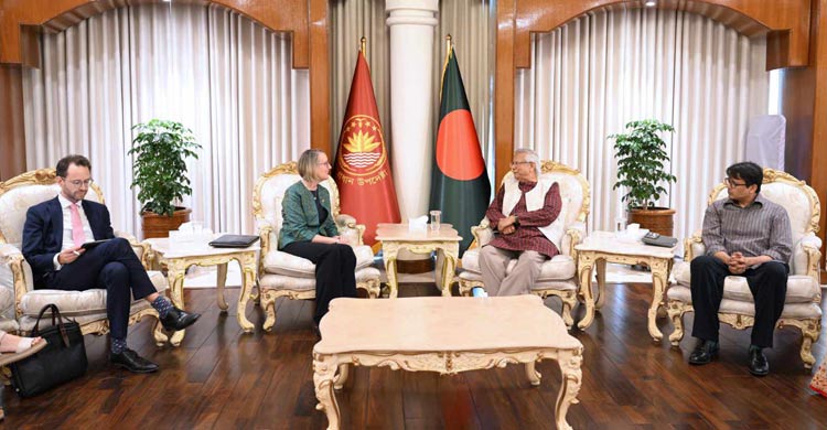 সংস্কার ও সাম্প্রতিক রাজনৈতিক পরিস্থিতি নিয়ে আলোচনা