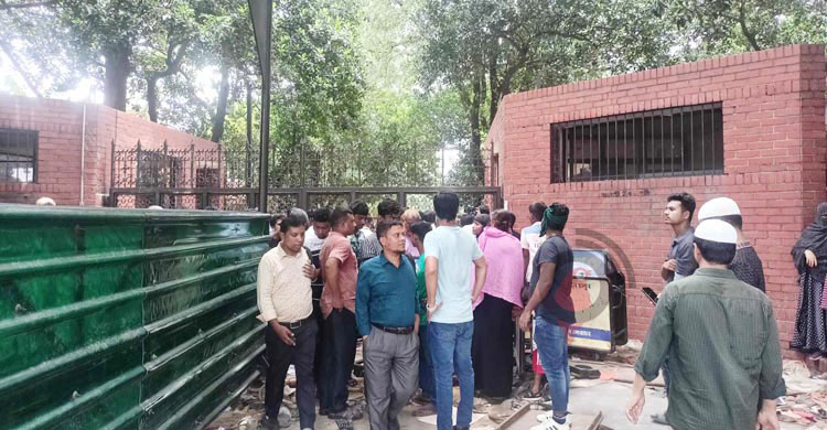 দরপত্র ছাড়াই হবে গণঅভ্যুত্থান স্মৃতি জাদুঘরের শতকোটি টাকা ব্যয়