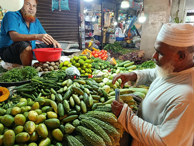 হুট করে বাজারে অস্থিরতা