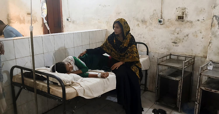 বিদ্যালয়ে ‘বিষমিশ্রিত’ পানি পান করে ৫ ছাত্রী হাসপাতালে