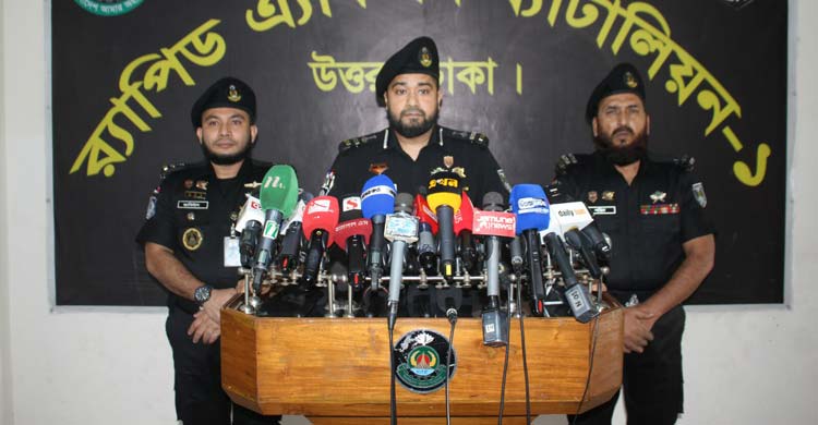 আধিপত্যের জেরে মুন্নার ছুরিকাঘাতে খুন হন রাব্বি