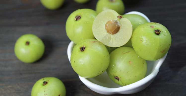আমলকি সাবধানে খাবেন যারা