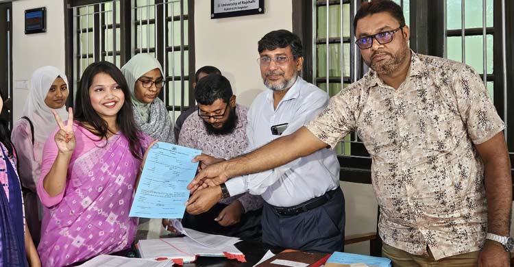 রাকসু ও হল সংসদ নির্বাচনের মনোনয়ন ফরম বিতরণ শুরু