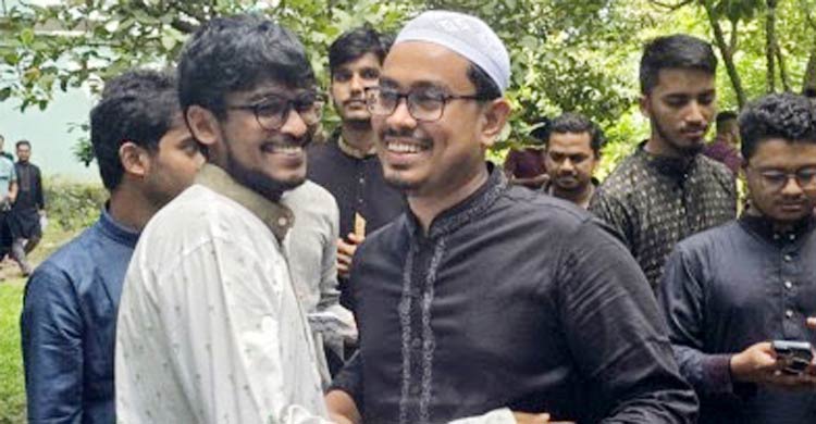 ভিপি পদে লড়া ৪৩ প্রার্থীর অধিকাংশই ‘আড়ালে’, আলোচনায় ৯ মুখ
